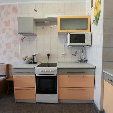 Квартира в самому центрі міста, біля Mcdonalds Черкассы Экстерьер фото